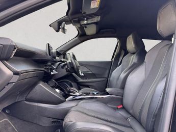 PEUGEOT E-2008 50kWh GT Line SUV 5dr Electric Auto (136 ps)