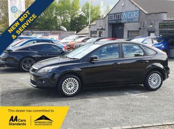 Ford Focus 1.6 Titanium Hatchback 5dr Petrol Manual (159 g/km, 99 bhp)