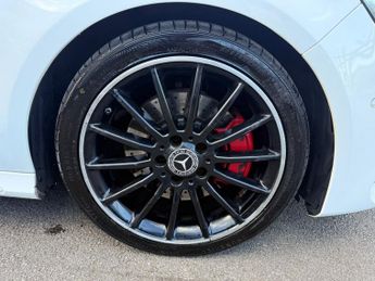 MERCEDES-BENZ CLA 2.1 CLA220d AMG Line Night Edition (Plus) Coupe 4dr Diesel 7G-DC