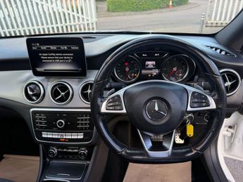 MERCEDES-BENZ CLA 2.1 CLA220d AMG Line Night Edition (Plus) Coupe 4dr Diesel 7G-DC