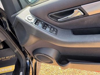 MERCEDES-BENZ A CLASS 2.0 A180 CDI Avantgarde SE Hatchback 5dr Diesel CVT (144 g/km, 1