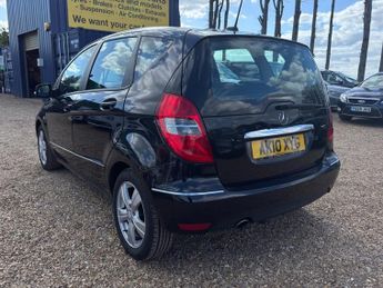 MERCEDES-BENZ A CLASS 2.0 A180 CDI Avantgarde SE Hatchback 5dr Diesel CVT (144 g/km, 1