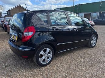 MERCEDES-BENZ A CLASS 2.0 A180 CDI Avantgarde SE Hatchback 5dr Diesel CVT (144 g/km, 1