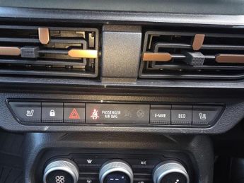 DACIA JOGGER 1.8 Hybrid EXTREME MPV 5dr Petrol Hybrid Auto Euro 6 (s/s) (155 