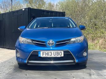TOYOTA AURIS 1.6 V-Matic Icon Hatchback 5dr Petrol Multidrive S Euro 5 (132 p