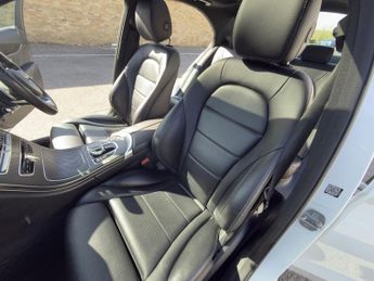 MERCEDES-BENZ C-CLASS 2.1 C220d AMG Line Saloon 4dr Diesel G-Tronic+ 4MATIC Euro 6 (s/