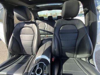 MERCEDES-BENZ C-CLASS 2.1 C220d AMG Line Saloon 4dr Diesel G-Tronic+ 4MATIC Euro 6 (s/