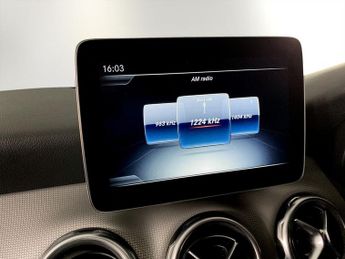 MERCEDES-BENZ GLA 1.6 GLA180 GPF Urban Edition SUV 5dr Petrol 7G-DCT Euro 6 (s/s) 