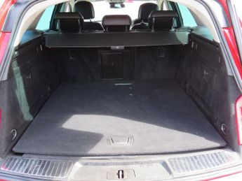 VAUXHALL INSIGNIA 2.0 CDTi Elite Nav Sports Tourer 5dr Diesel Auto Euro 6 (170 ps)