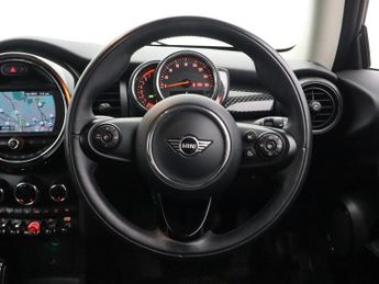 MINI HATCH 2.0 Cooper S Classic Hatchback 3dr Petrol Steptronic Euro 6 (s/s