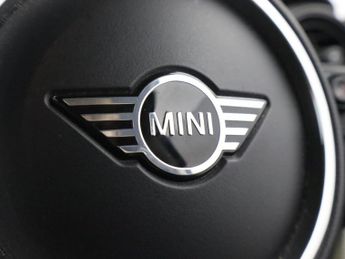 MINI HATCH 2.0 Cooper S Classic Hatchback 3dr Petrol Steptronic Euro 6 (s/s