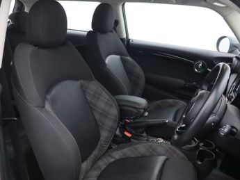 MINI HATCH 2.0 Cooper S Classic Hatchback 3dr Petrol Steptronic Euro 6 (s/s