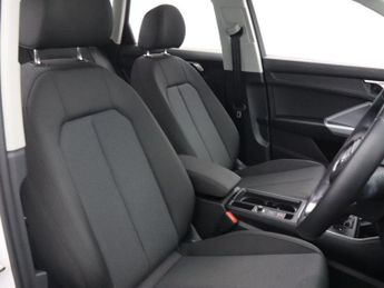 AUDI Q3 1.4 TFSIe 45 Technik SUV 5dr Petrol Plug-in Hybrid S Tronic Euro