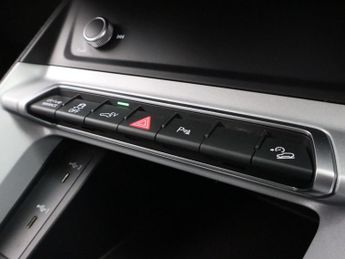 AUDI Q3 1.4 TFSIe 45 Technik SUV 5dr Petrol Plug-in Hybrid S Tronic Euro