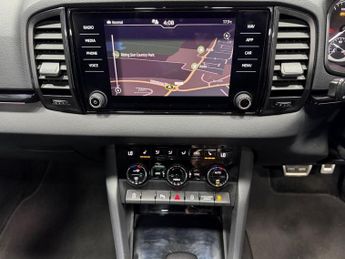 SKODA KAROQ 1.5 TSI ACT SportLine SUV 5dr Petrol DSG Euro 6 (s/s) (150 ps)