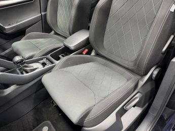SKODA KAROQ 1.5 TSI ACT SportLine SUV 5dr Petrol DSG Euro 6 (s/s) (150 ps)