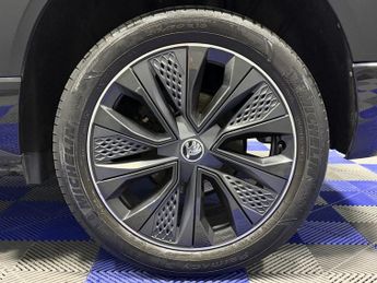 SKODA KAROQ 1.5 TSI ACT SportLine SUV 5dr Petrol DSG Euro 6 (s/s) (150 ps)