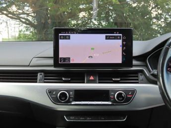 AUDI A4 AVANT 2.0 TDI 35 Sport Estate 5dr Diesel S Tronic Euro 6 (s/s) (163 ps