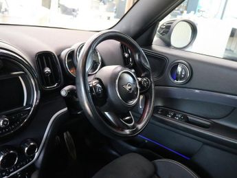 MINI COUNTRYMAN 2.0 Cooper S Sport SUV 5dr Petrol Steptronic Euro 6 (s/s) (192 p