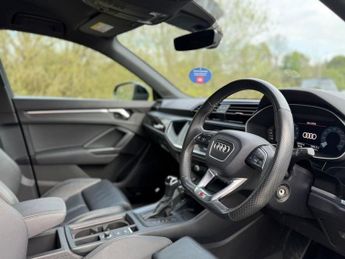 AUDI Q3 1.5 TFSI CoD 35 Black Edition Sportback 5dr Petrol S Tronic Euro
