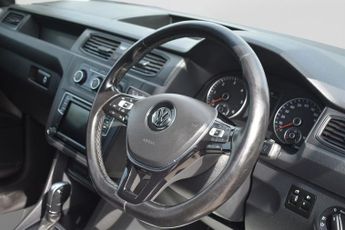 VOLKSWAGEN CADDY MAXI 2.0 TDI C20 Highline Panel Van 6dr Diesel DSG LWB Euro 6 (s/s) (
