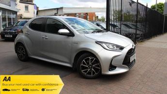 Toyota Yaris 1.5 VVT-h Design Hatchback 5dr Petrol Hybrid E-CVT Euro 6 (s/s) 