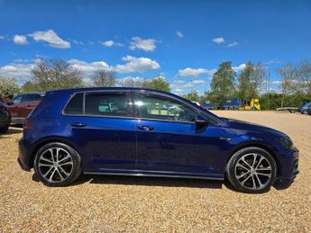 VOLKSWAGEN GOLF 1.5 TSI EVO GPF R-Line Hatchback 5dr Petrol DSG Euro 6 (s/s) (15