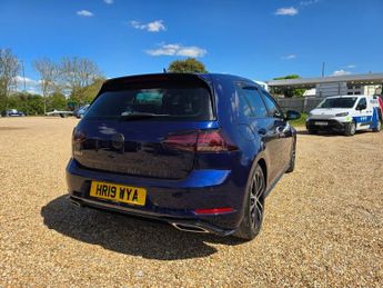 VOLKSWAGEN GOLF 1.5 TSI EVO GPF R-Line Hatchback 5dr Petrol DSG Euro 6 (s/s) (15