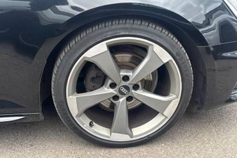 AUDI A4 2.0 TFSI 35 Black Edition Saloon 4dr Petrol S Tronic Euro 6 (s/s