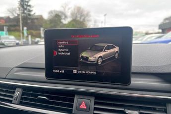 AUDI A4 2.0 TFSI 35 Black Edition Saloon 4dr Petrol S Tronic Euro 6 (s/s