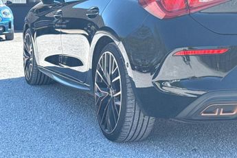 CUPRA LEON 1.4 eHybrid 12.8kWh VZ2 Design Edition Hatchback 5dr Petrol Plug