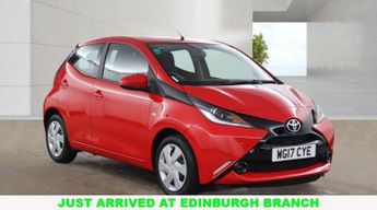 Toyota AYGO 1.0 VVT-i x-play Hatchback 5dr Petrol x-shift Euro 6 (68 ps)