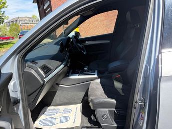 AUDI Q5 2.0 TDI S line SUV 5dr Diesel S Tronic quattro Euro 6 (s/s) (190