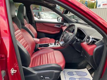 MG MG HS 1.5 T-GDI 16.6kWh Exclusive SUV 5dr Petrol Plug-in Hybrid Auto E