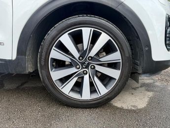 KIA SPORTAGE 2.0 CRDi First Edition SUV 5dr Diesel Auto AWD Euro 6 (182 bhp)