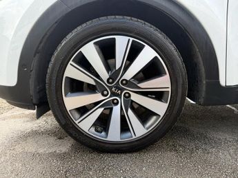 KIA SPORTAGE 2.0 CRDi First Edition SUV 5dr Diesel Auto AWD Euro 6 (182 bhp)