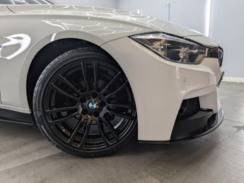 BMW 3 SERIES 2.0 318d M Sport Touring 5dr Diesel Auto Euro 6 (s/s) (150 ps)