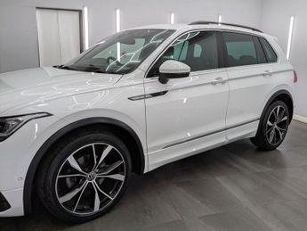 VOLKSWAGEN TIGUAN 1.5 TSI R-Line SUV 5dr Petrol DSG Euro 6 (s/s) (150 ps)