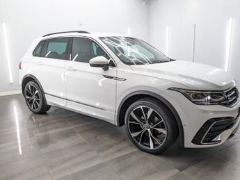 VOLKSWAGEN TIGUAN 1.5 TSI R-Line SUV 5dr Petrol DSG Euro 6 (s/s) (150 ps)