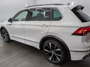 VOLKSWAGEN TIGUAN 1.5 TSI R-Line SUV 5dr Petrol DSG Euro 6 (s/s) (150 ps)