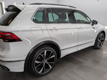 VOLKSWAGEN TIGUAN 1.5 TSI R-Line SUV 5dr Petrol DSG Euro 6 (s/s) (150 ps)