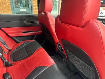 JAGUAR XF 3.0 V6 S Saloon 4dr Petrol Auto Euro 6 (s/s) (380 ps)