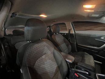 KIA CEED 1.6 CRDi ECO 2 Hatchback 5dr Diesel Manual Euro 6 (s/s) (114 bhp