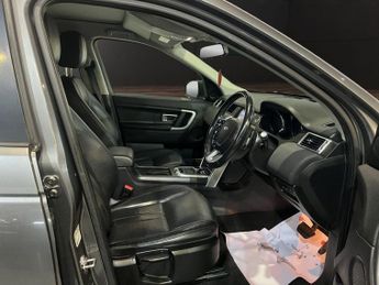 LAND ROVER DISCOVERY SPORT 2.0 TD4 SE Tech SUV 5dr Diesel Auto 4WD Euro 6 (s/s) (180 ps)