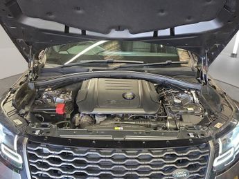 LAND ROVER RANGE ROVER VELAR 2.0 D180 R-Dynamic SE SUV 5dr Diesel Auto 4WD Euro 6 (s/s) (180 