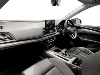 AUDI Q5 2.0 TDI 40 Sport SUV 5dr Diesel S Tronic quattro Euro 6 (s/s) (2