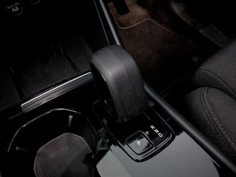 VOLVO C40 Recharge 69kWh Core SUV 5dr Electric Auto (231 ps)