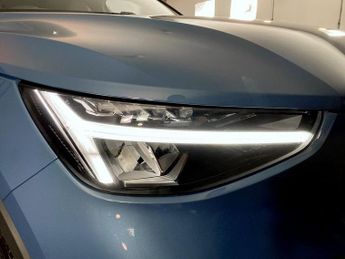 VOLVO C40 Recharge 69kWh Core SUV 5dr Electric Auto (231 ps)