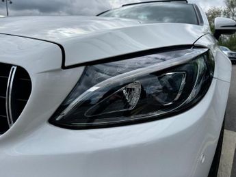 MERCEDES-BENZ C-CLASS 2.1 C220d AMG Line (Premium Plus) Coupe 2dr Diesel G-Tronic+ Eur