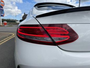 MERCEDES-BENZ C-CLASS 2.1 C220d AMG Line (Premium Plus) Coupe 2dr Diesel G-Tronic+ Eur